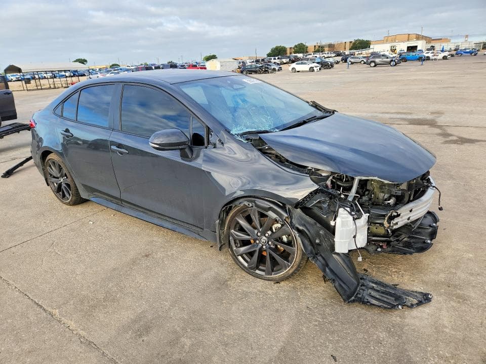 2025 TOYOTA COROLLA SE 4