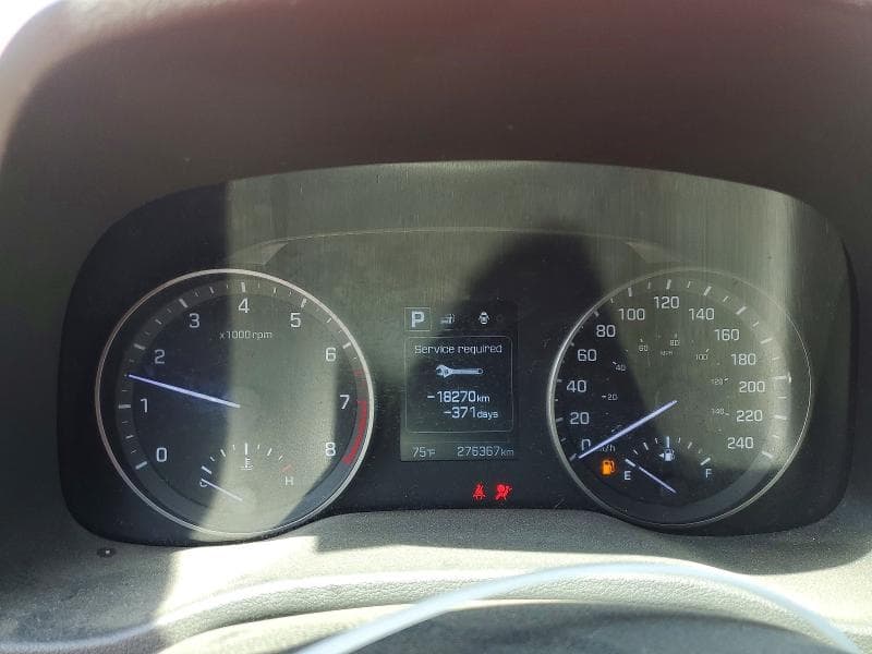 2018 HYUNDAI ELANTRA SEL 9