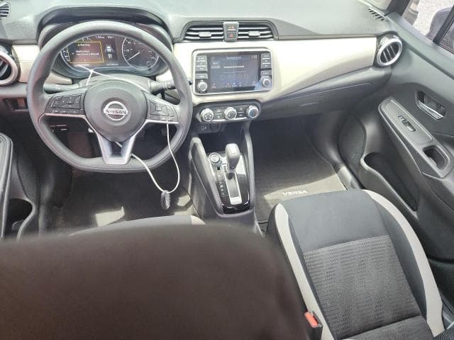 2020 NISSAN VERSA SV 8