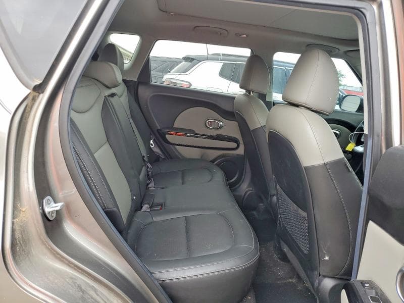 2019 KIA SOUL + 11