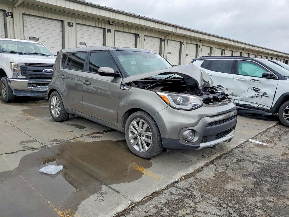 2019 KIA SOUL + 4