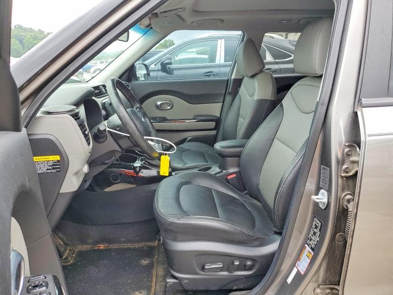 2019 KIA SOUL + 7