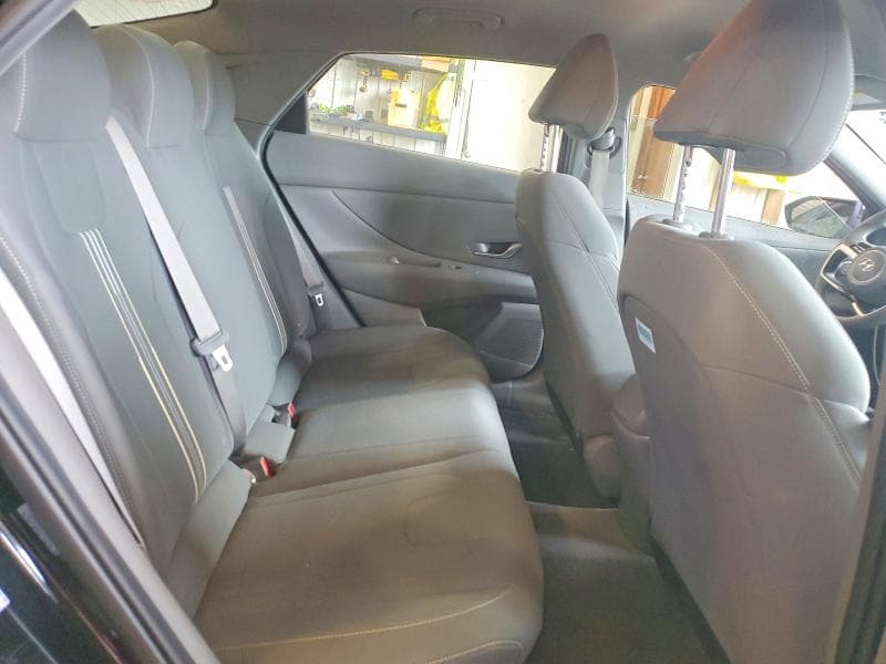 2023 HYUNDAI ELANTRA SEL 10