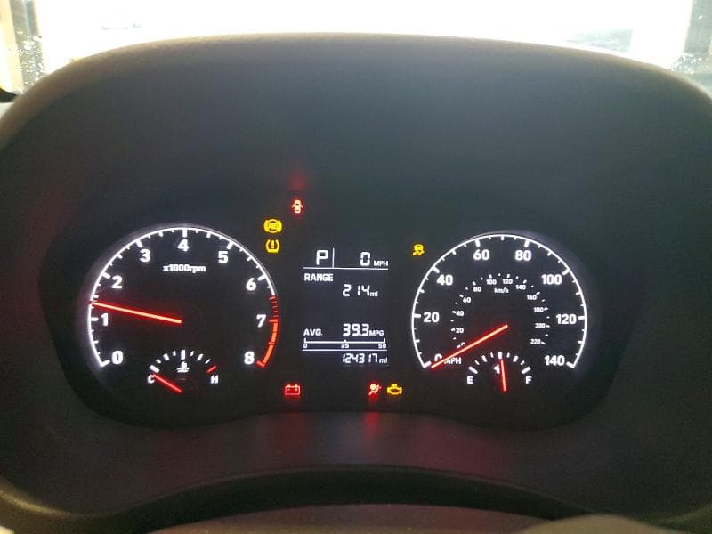 2021 HYUNDAI ACCENT SE 9