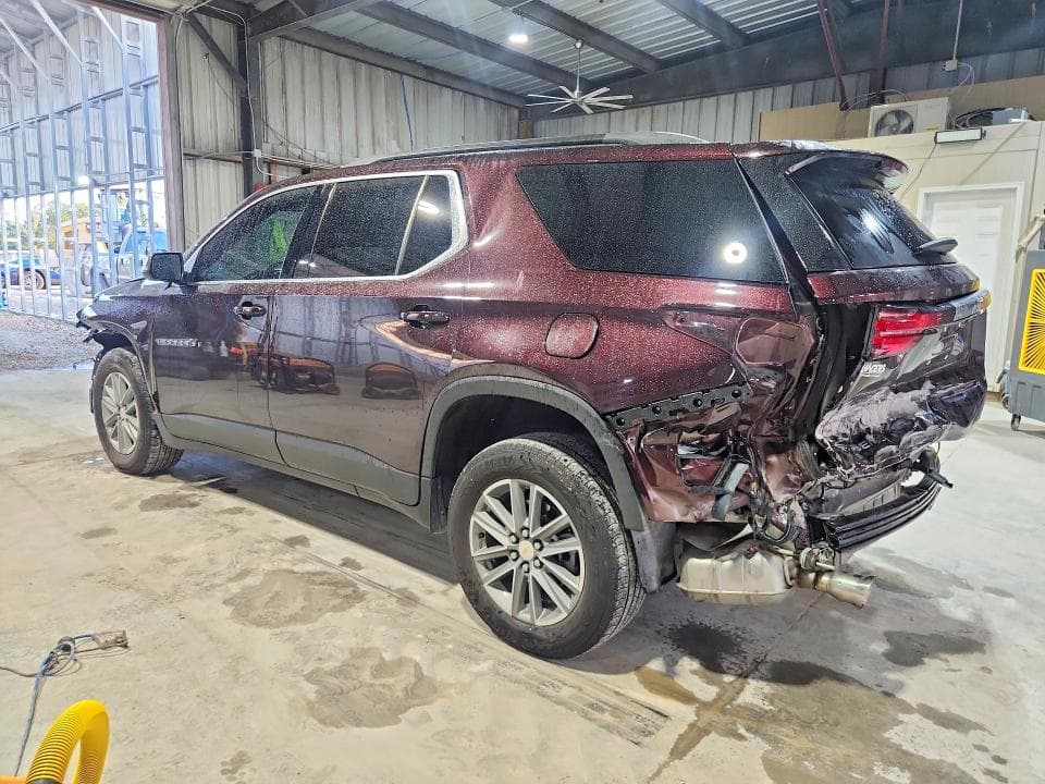 2023 CHEVROLET TRAVERSE LT LT 2