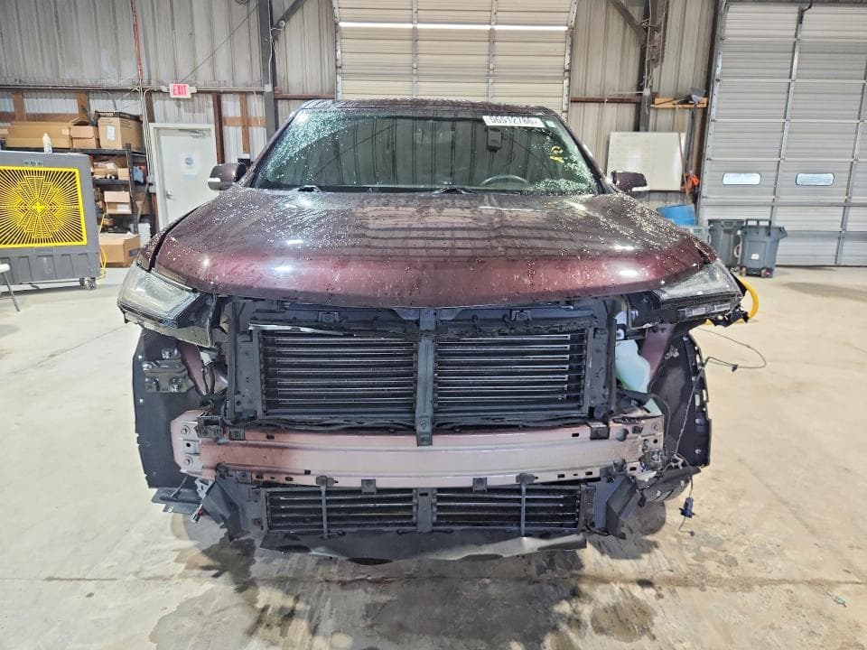 2023 CHEVROLET TRAVERSE LT LT 5