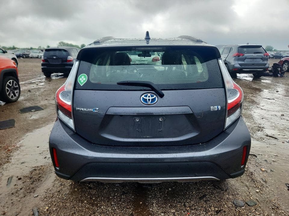 2019 TOYOTA PRIUS C L L 6
