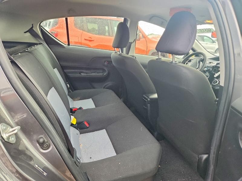 2019 TOYOTA PRIUS C L L 10