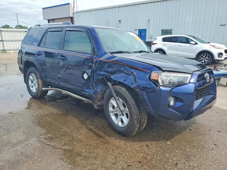 2019 TOYOTA 4RUNNER SR5 4