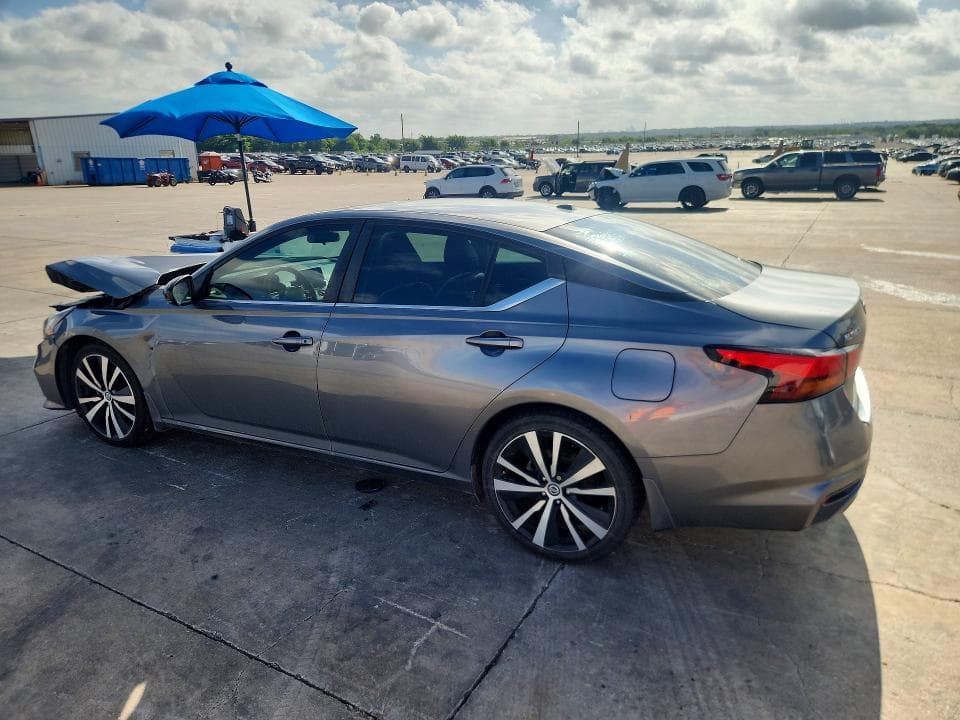 2019 NISSAN ALTIMA SR 2