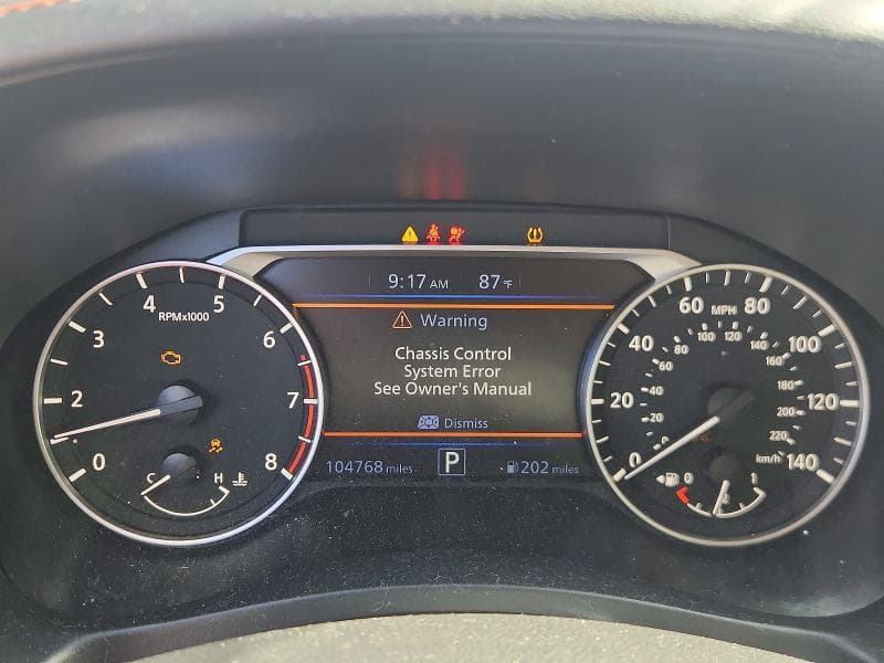 2019 NISSAN ALTIMA SR 9