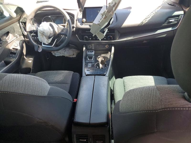 2021 NISSAN ROGUE S 8