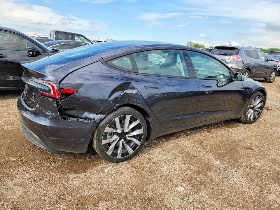 2024 TESLA MODEL 3 3