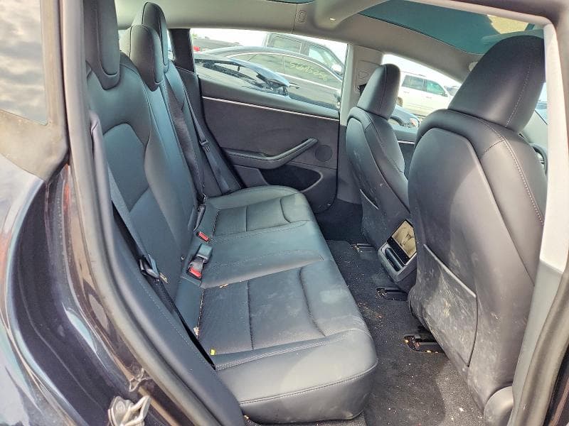 2024 TESLA MODEL 3 10