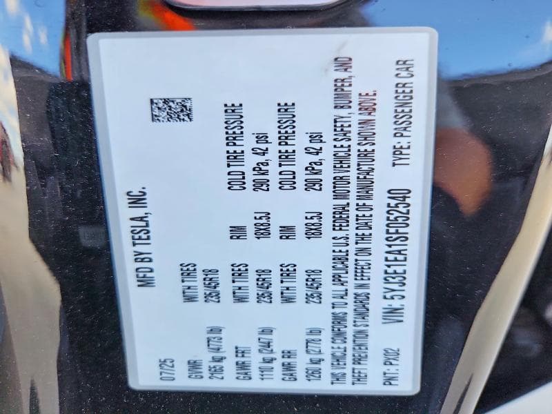 2025 TESLA MODEL 3 12