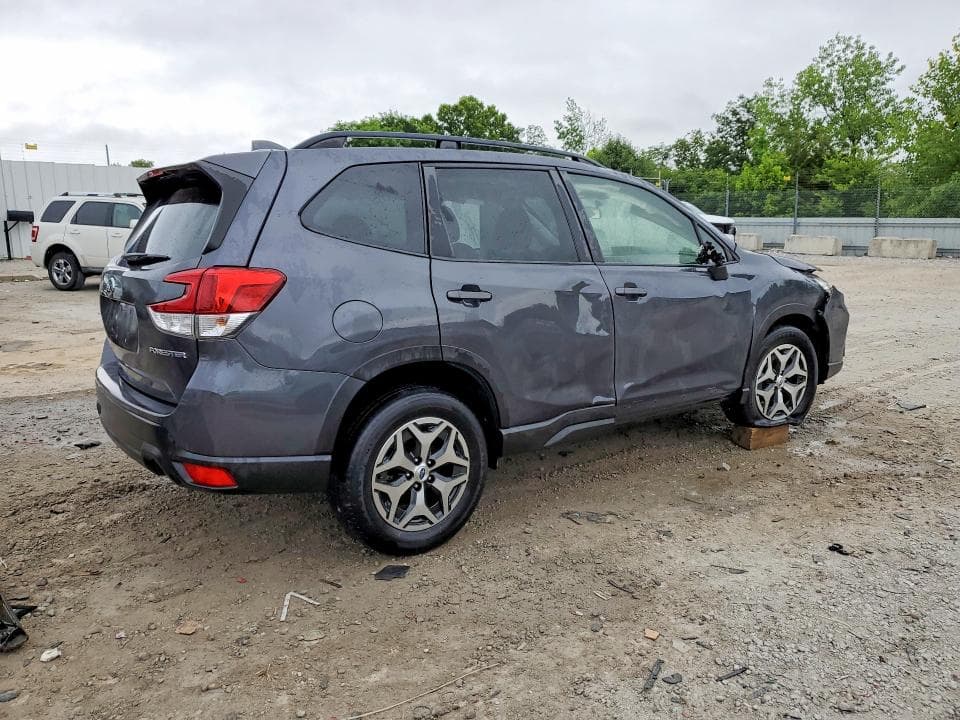2021 SUBARU FORESTER PREMIUM PREMIUM 3