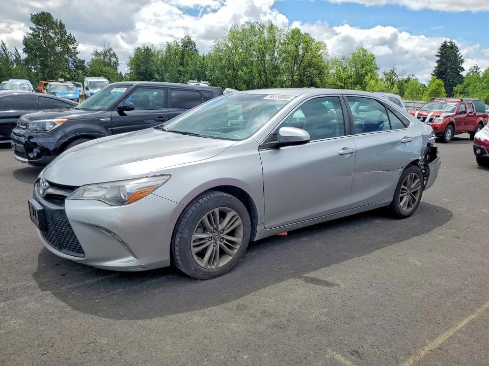 2017 TOYOTA CAMRY SE - 1