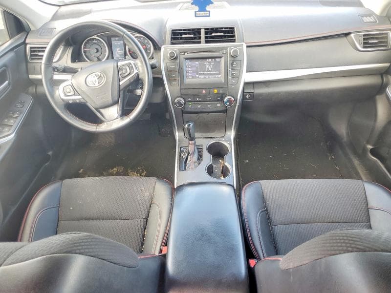 2017 TOYOTA CAMRY SE 8