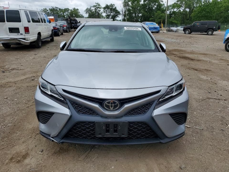 2019 TOYOTA CAMRY SE 5