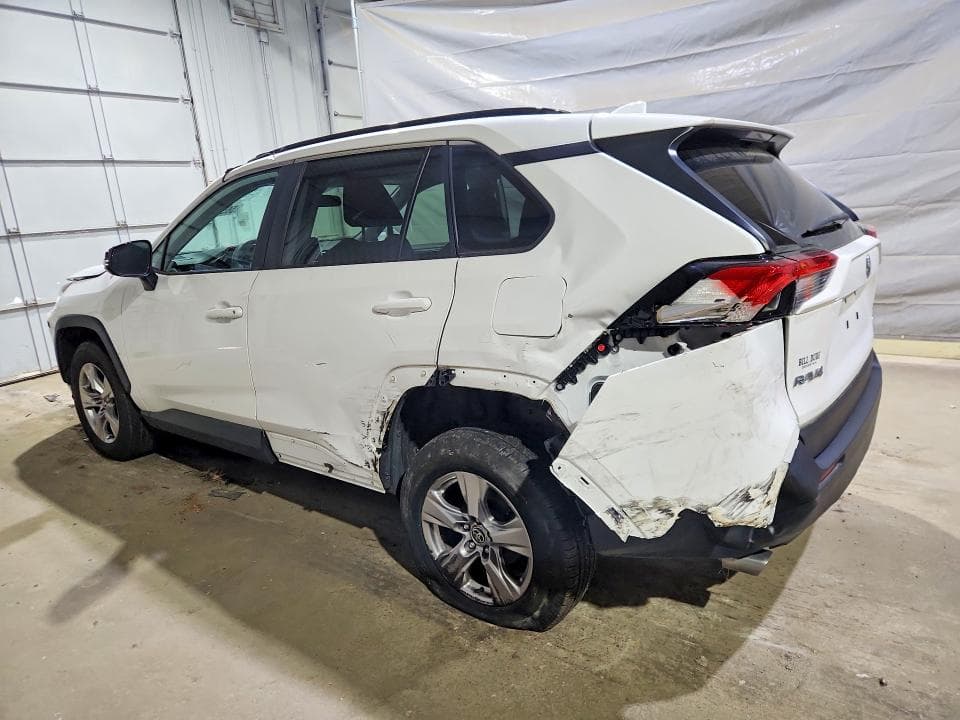 2023 TOYOTA RAV4 XLE XLE 2