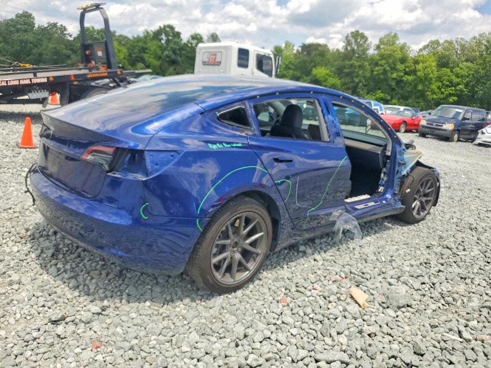 2023 TESLA MODEL 3 3