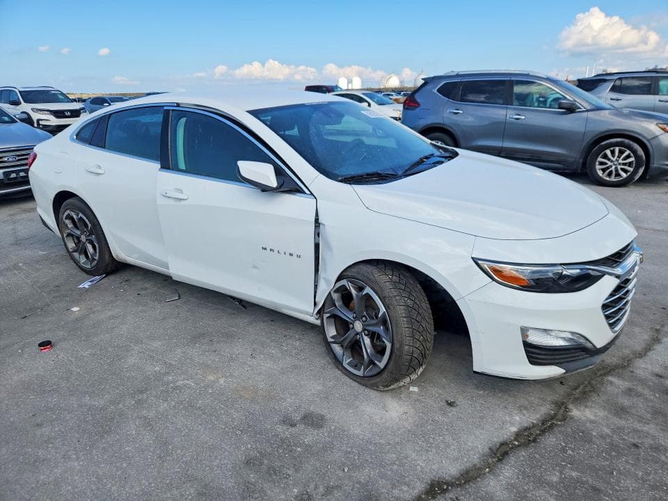 2023 CHEVROLET MALIBU LT 4