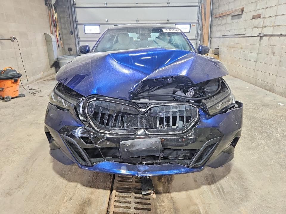 2026 BMW 550 XE 6