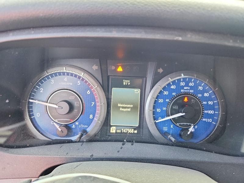 2017 TOYOTA SIENNA XLE 8-PASSENGER 9