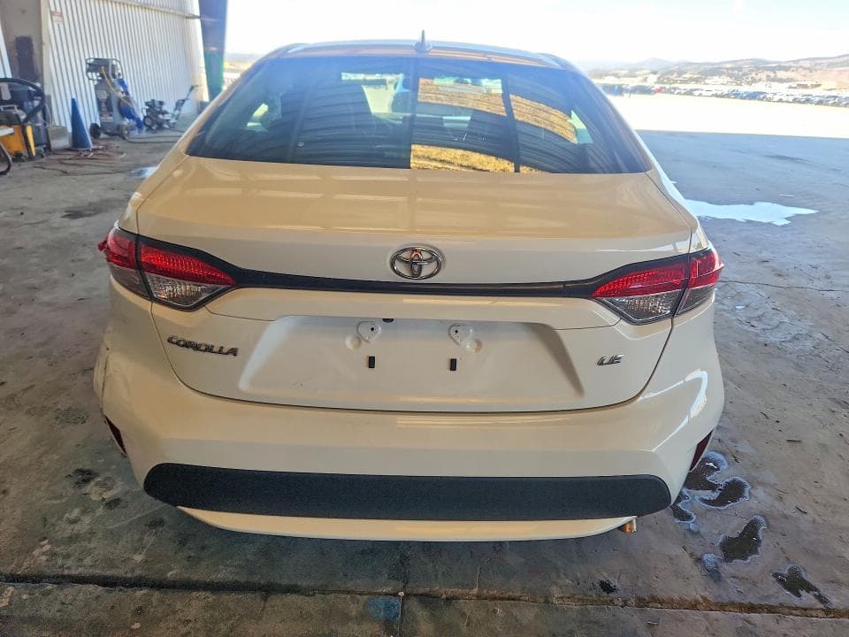 2021 TOYOTA COROLLA LE 6