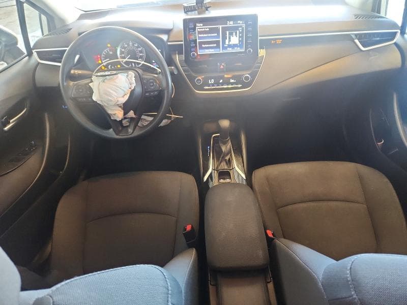 2021 TOYOTA COROLLA LE 8