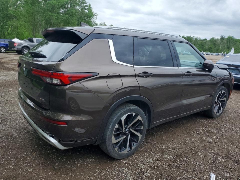 2022 MITSUBISHI OUTLANDER SEL 3