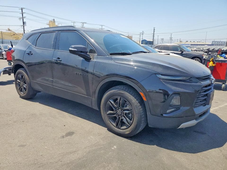 2021 CHEVROLET BLAZER 1LT 4