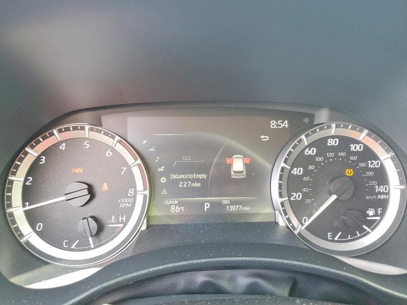 2025 TOYOTA HIGHLANDER XLE 9