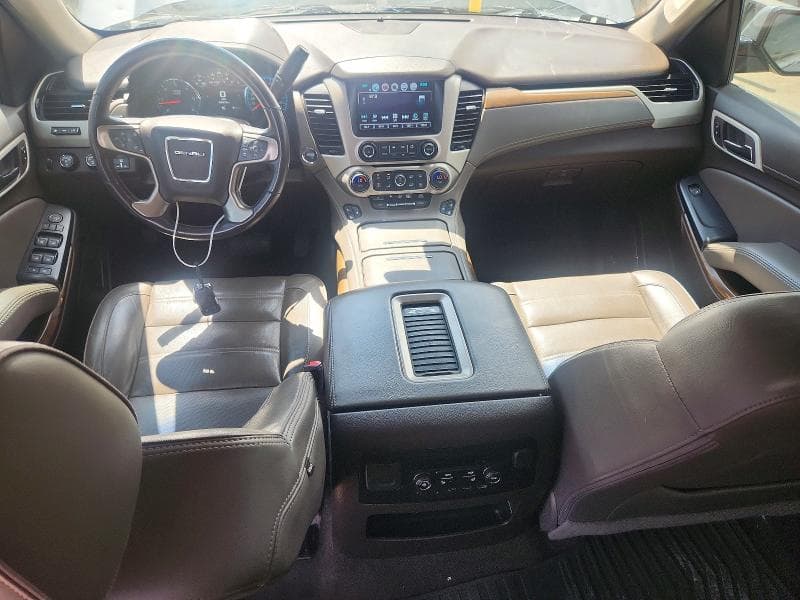 2019 GMC YUKON DENALI 8