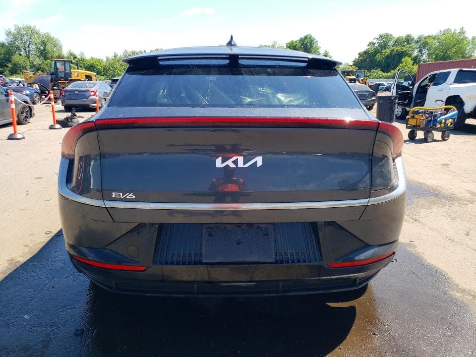 2022 KIA EV6 WIND 6