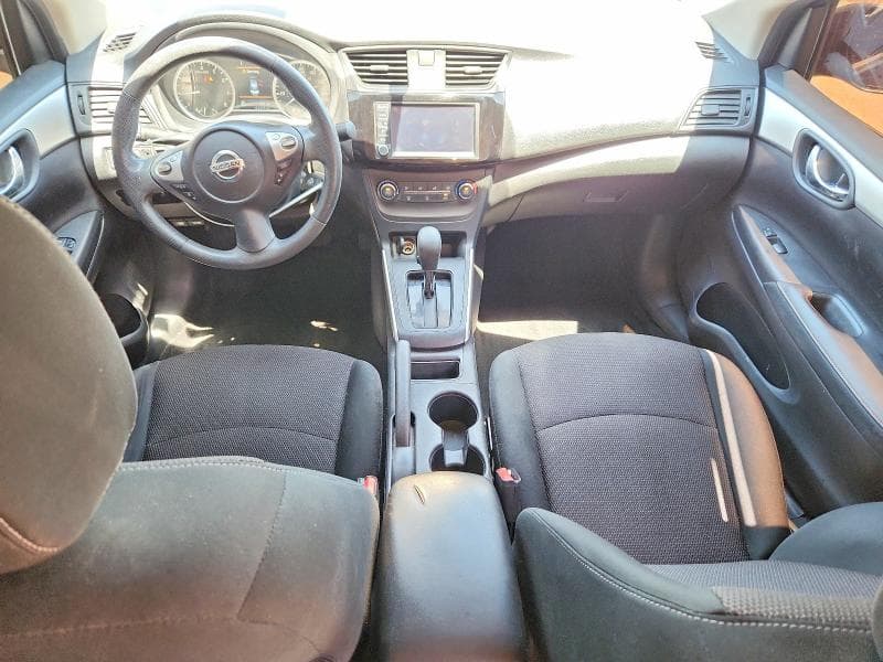 2019 NISSAN SENTRA S S 8