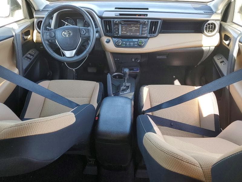 2017 TOYOTA RAV4 XLE 8