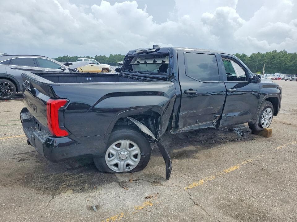 2026 TOYOTA TUNDRA SR SR 3