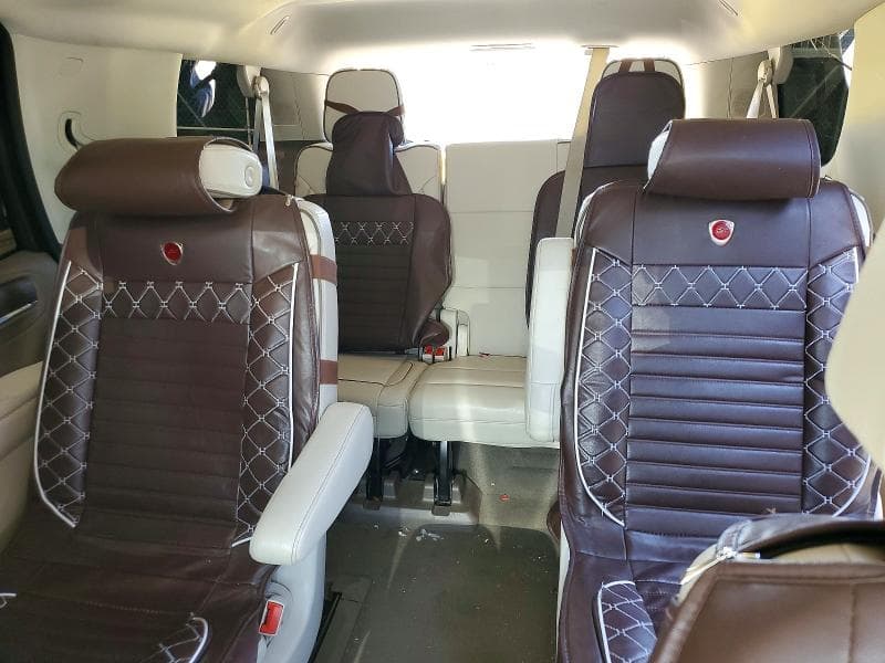 2021 GMC YUKON DENALI 10