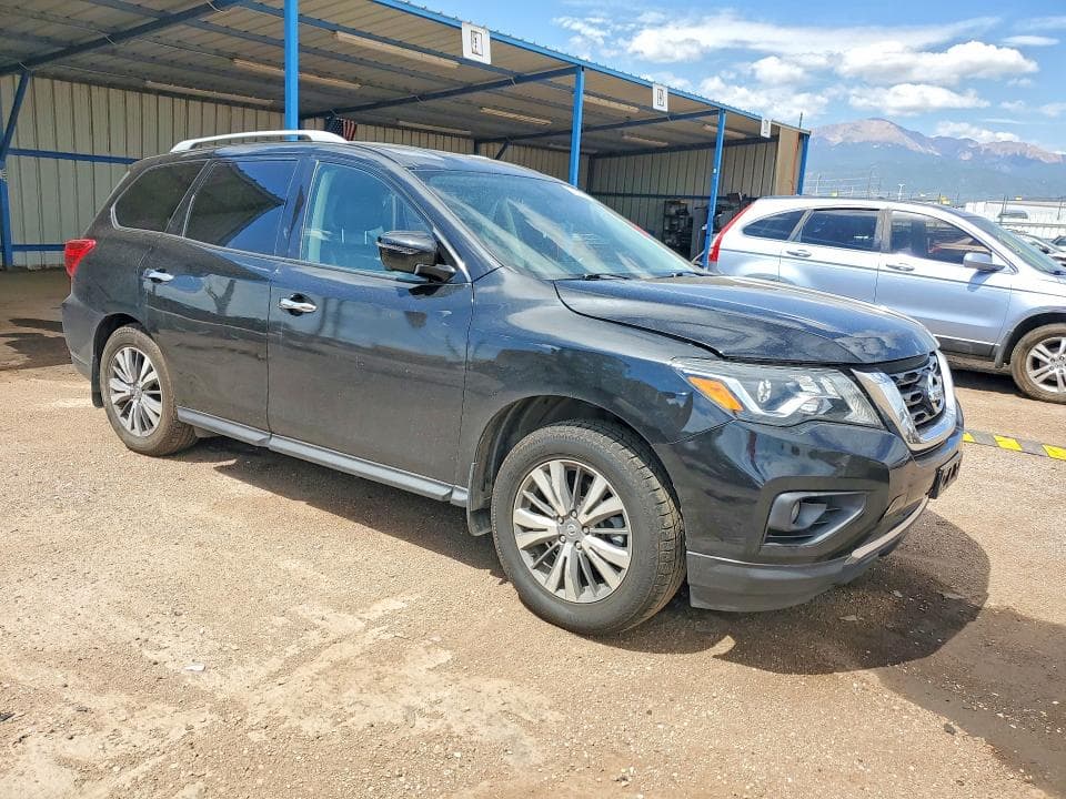 2019 NISSAN PATHFINDER SL 4