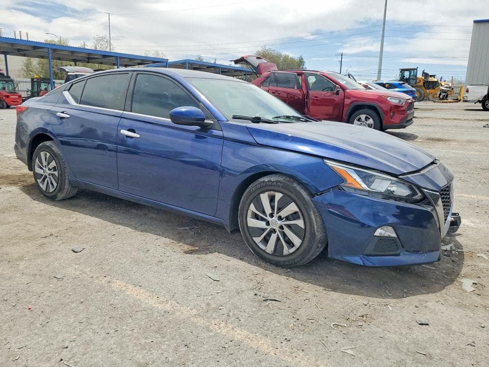 2019 NISSAN ALTIMA S 4