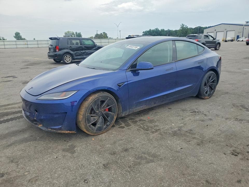 2024 TESLA MODEL 3 1