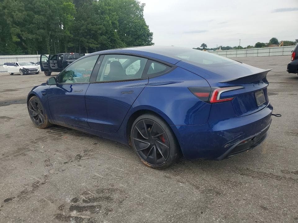 2024 TESLA MODEL 3 2