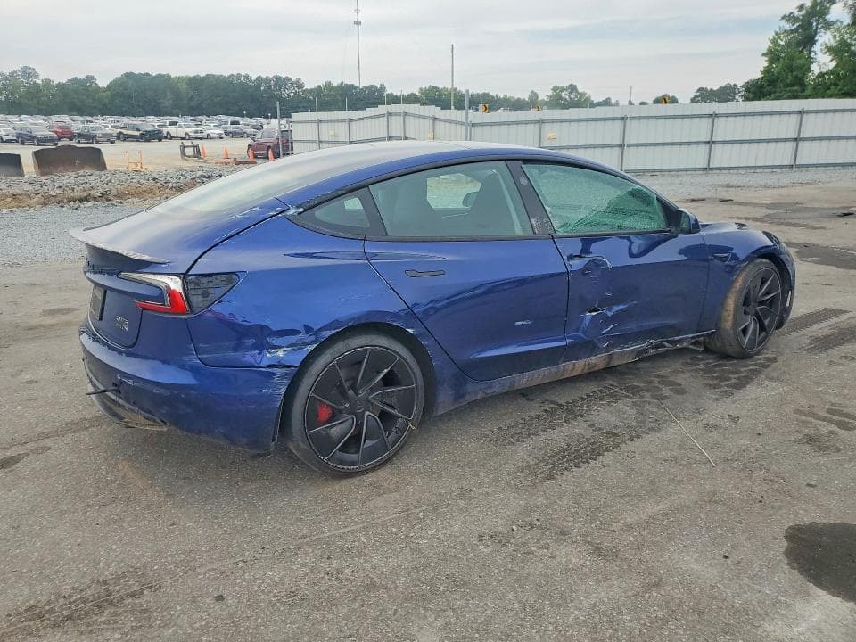 2024 TESLA MODEL 3 3