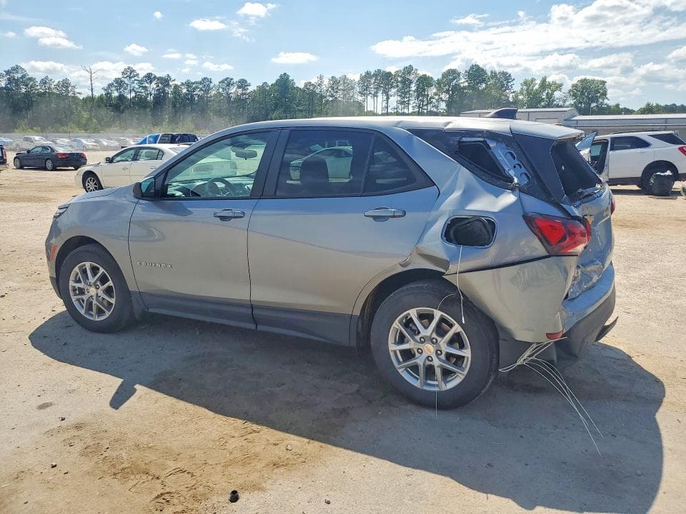 2024 CHEVROLET EQUINOX LS 2