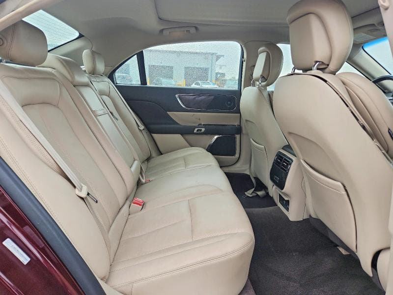 2017 LINCOLN CONTINENTAL SELECT SELECT 10
