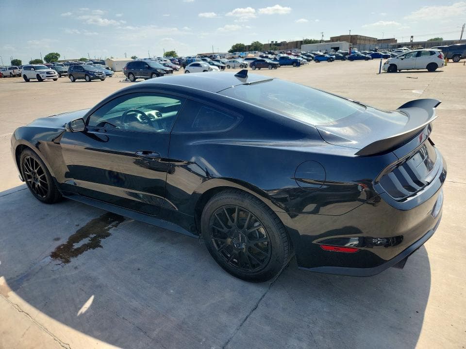 2020 FORD MUSTANG 2