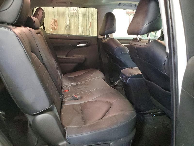 2023 TOYOTA HIGHLANDER 11
