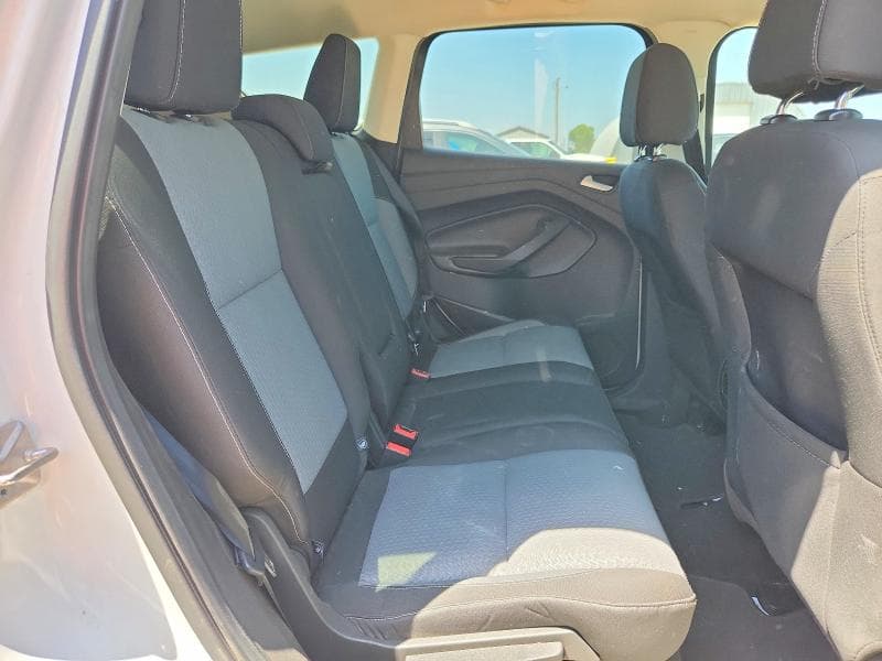 2017 FORD ESCAPE SE 11