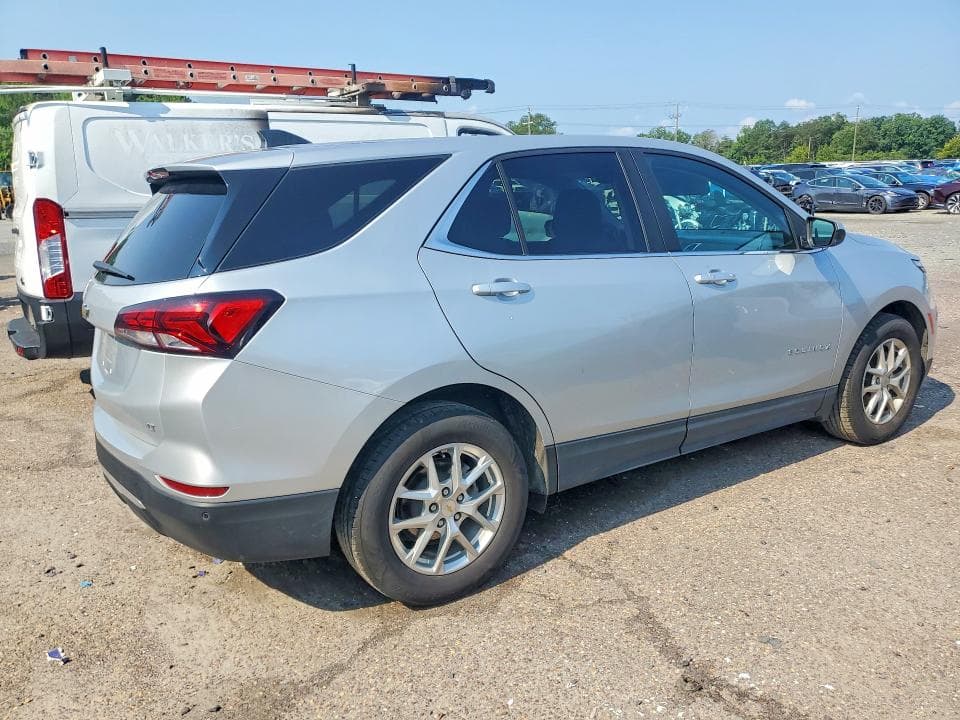 2022 CHEVROLET EQUINOX LT 3